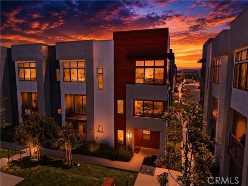 253 Waypoint , Tustin, CA