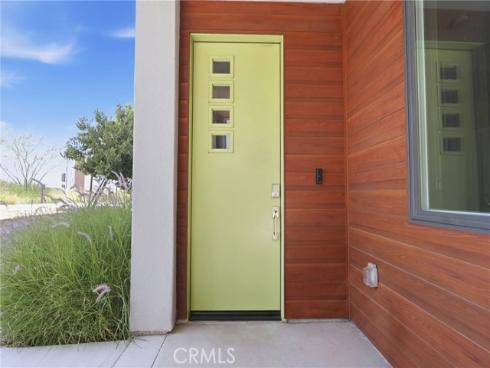 253 Waypoint , Tustin, CA