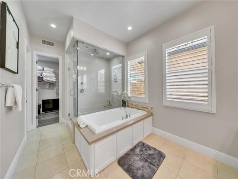 61 Windwalker , Tustin, CA