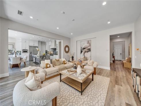 61 Windwalker , Tustin, CA