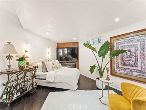 12709 Trent Jones Lane, Tustin, CA