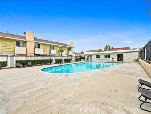1192  Mitchell  78 , Tustin, CA