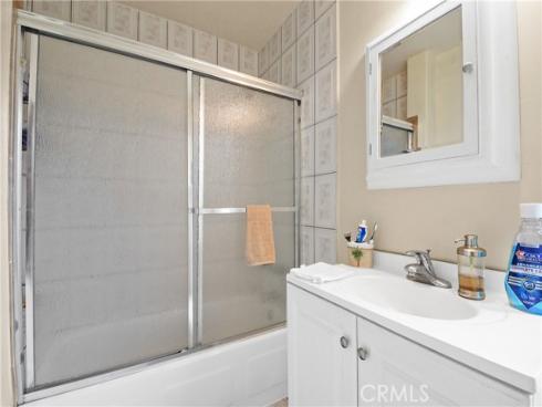 1192  Mitchell  78 , Tustin, CA
