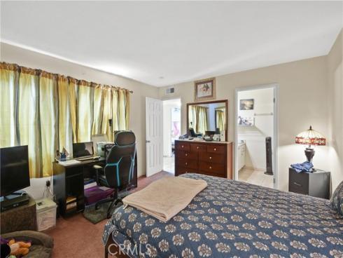 1192  Mitchell  78 , Tustin, CA