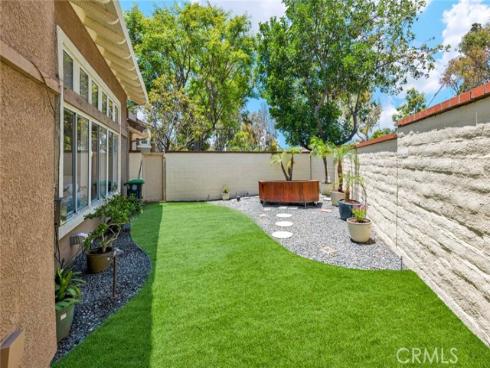 2404 Calle Andorra , Tustin, CA