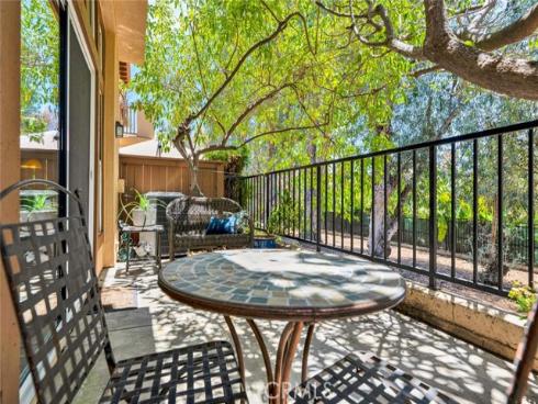 2640  Dunstan  , Tustin, CA