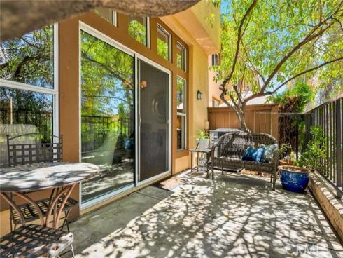 2640  Dunstan  , Tustin, CA