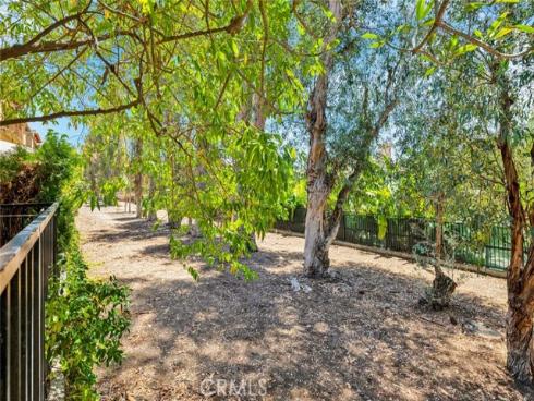 2640  Dunstan  , Tustin, CA