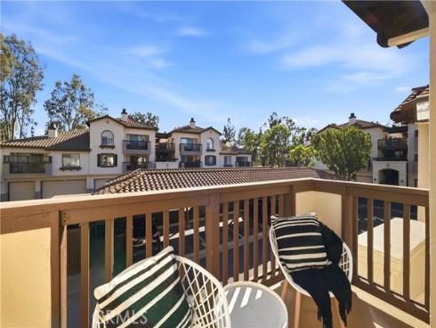 2960  Champion  805 , Tustin, CA