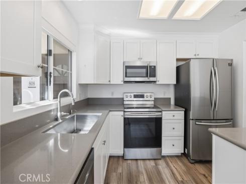 2960  Champion  805 , Tustin, CA