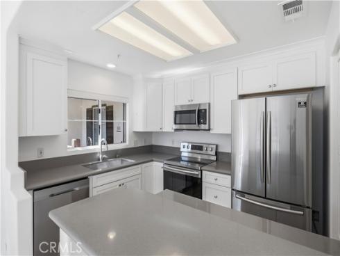 2960  Champion  805 , Tustin, CA