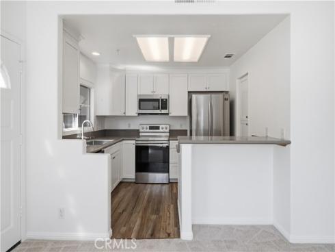 2960  Champion  805 , Tustin, CA