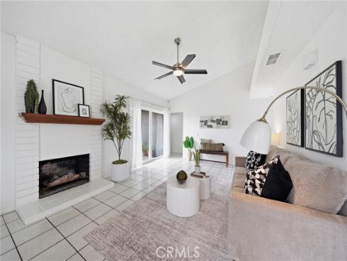 14352 Kipling Lane, Tustin, CA