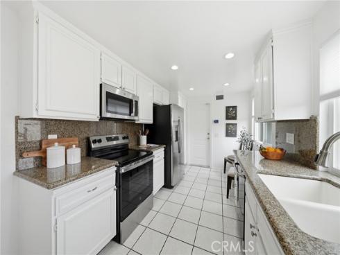 14352 Kipling Lane, Tustin, CA