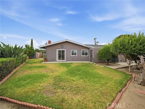 14352 Kipling Lane, Tustin, CA