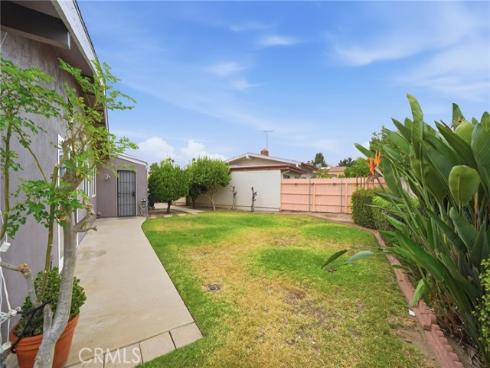 14352 Kipling Lane, Tustin, CA