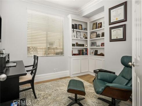 2564 Newman Avenue, Tustin, CA