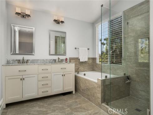 2564 Newman Avenue, Tustin, CA