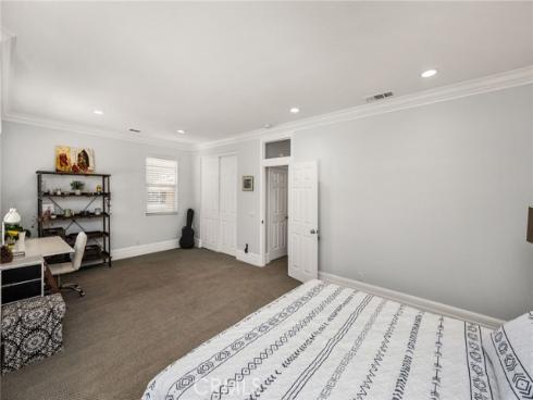 2564 Newman Avenue, Tustin, CA