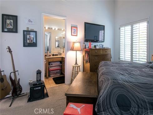 1042 Walnut D Street, Tustin, CA