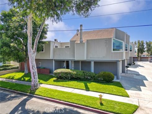 15732 S B A , Tustin, CA