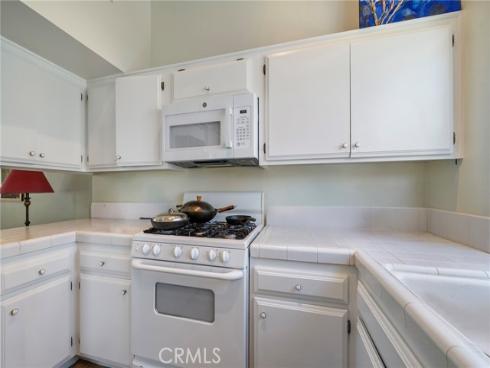 15732 S B A , Tustin, CA
