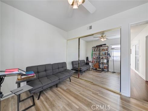 15732 S B A , Tustin, CA