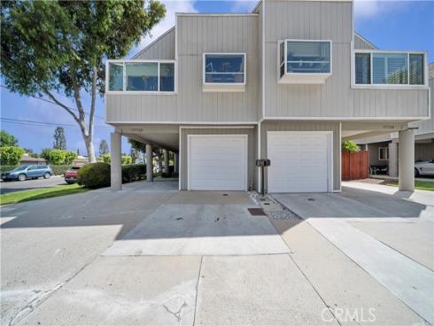 15732 S B A , Tustin, CA