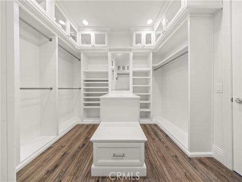 16 Windrow Rd , Tustin, CA