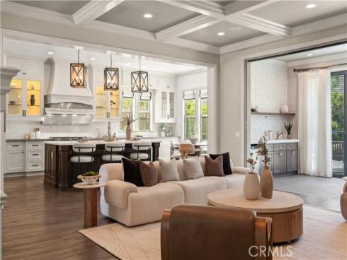 16 Windrow Rd , Tustin, CA