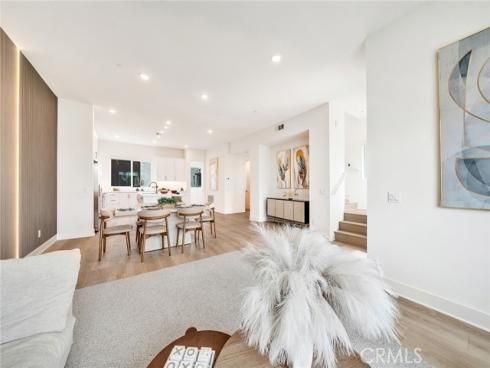 16345 Veterans , Tustin, CA