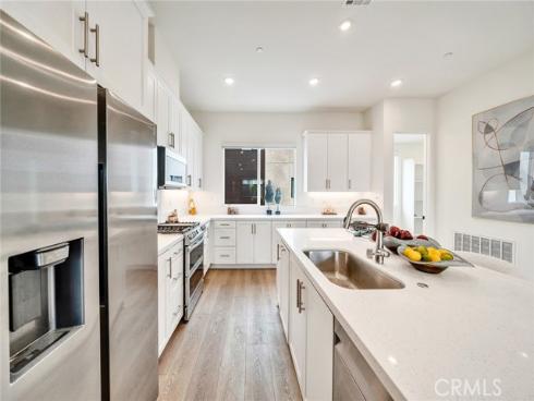 16345 Veterans , Tustin, CA