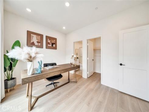 16345 Veterans , Tustin, CA