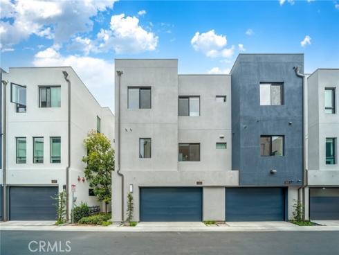 16345 Veterans , Tustin, CA