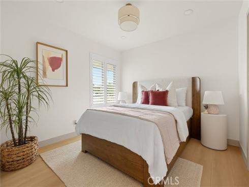 14272  Shadybrook  , Tustin, CA