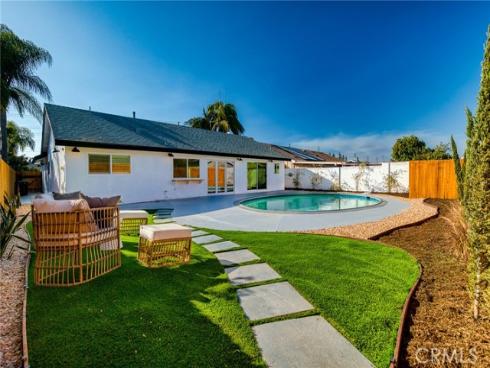 14272  Shadybrook  , Tustin, CA
