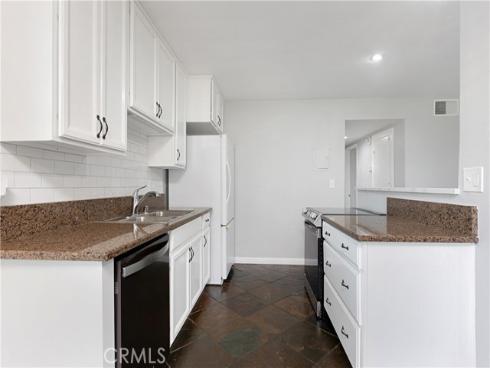 17572 Vandenberg 01 Lane, Tustin, CA