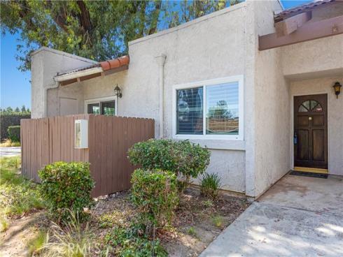 17572 Vandenberg 01 Lane, Tustin, CA