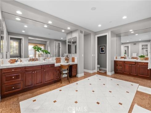 2384  Tubbs   Drive, Tustin, CA