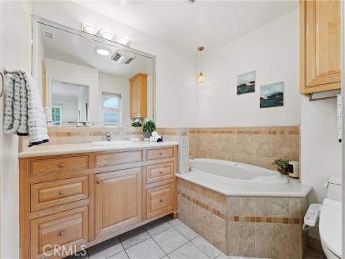 17382  Jacaranda  , Tustin, CA