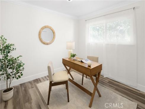 1111 E 1st  , Tustin, CA