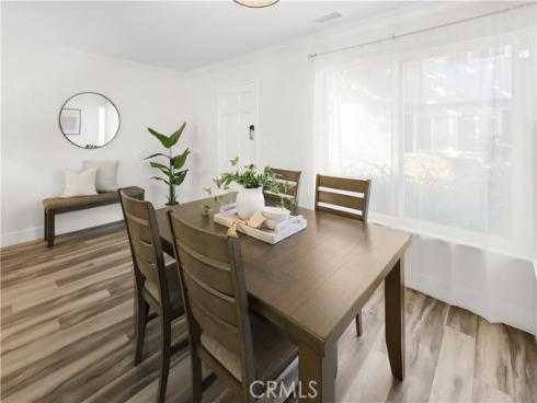 1111 E 1st  , Tustin, CA