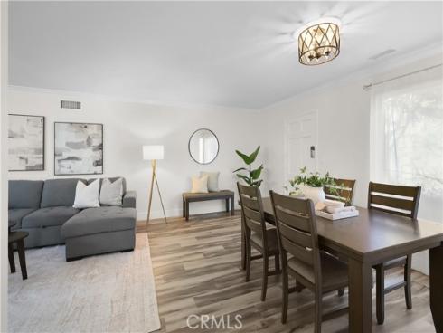 1111 E 1st  , Tustin, CA