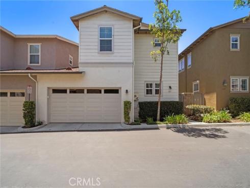 221  Landmark  , Tustin, CA
