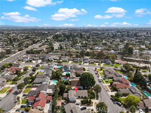 13142 Laburnum Drive, Tustin, CA