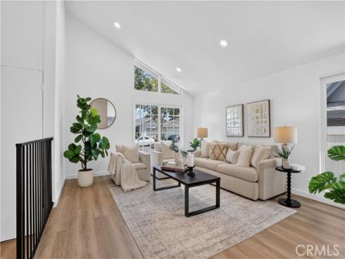 14662  Danberry   Circle, Tustin, CA