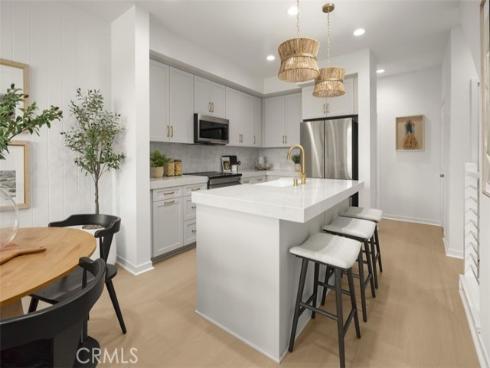 111  Chaparral  , Tustin, CA
