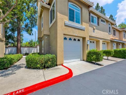 186  Gallery   Way, Tustin, CA