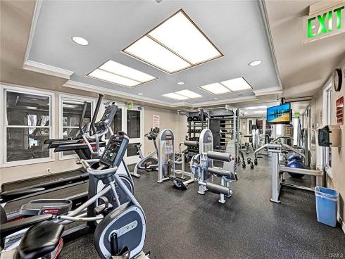 2960 Champion 710 , Tustin, CA