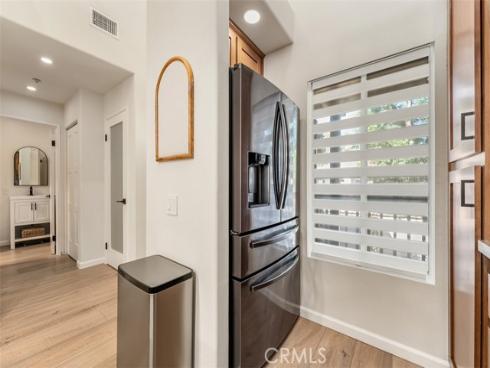 2960 Champion 710 , Tustin, CA